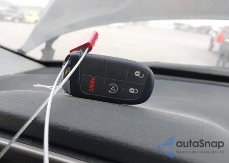 2021 Jeep Compass Limited 4X4 из США, поврежденный, VIN 3C4NJDCB8MT525646